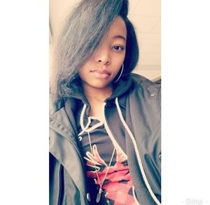 Meet your Posher, Chrissy